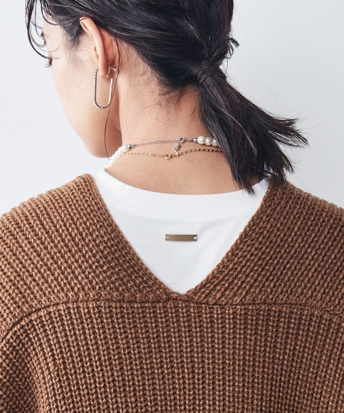 CHIC STYLE(シックスタイル)の「<大きいサイズ>配色ラインロングカーディガン シックスタイル(カーディガン/ボレロ・レディース・グレー/モカ・5L/8L/6L/4L/3L/LL/L)」の5枚目の写真