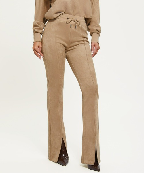 Guess（ゲス）の「Eco Stela Flare Pants（その他パンツ・レディース・ベージュ・SMALL/MEDIUM/X-SMALL）」の4枚目の写真