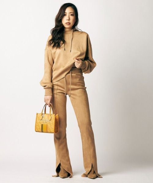 Guess（ゲス）の「Eco Stela Flare Pants（その他パンツ・レディース・ベージュ・SMALL/MEDIUM/X-SMALL）」の9枚目の写真