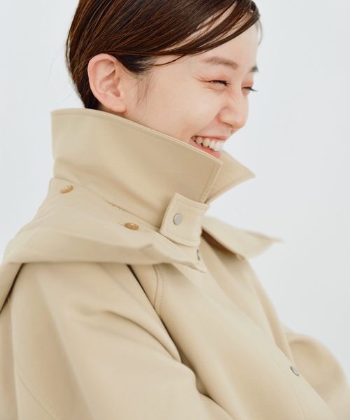 IENA(イエナ)の「トリプルクロスフードコート(その他アウター・レディース・チャコールグレー/アイボリー/ベージュ・36/38)」の3枚目の写真