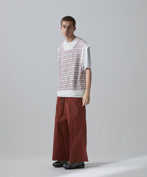 Iroquois（イロコイ）の「IROQUOIS イロコイ / TUCK TWEED VS タックツイードベスト / 277100（ベスト・メンズ・ブラック/ネイビー/ホワイト・2/1/3）」の17枚目の写真