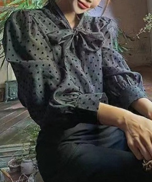 SpRay（スプレイ）の「シアードットボウタイブラウス（シャツ/ブラウス・レディース・オフホワイト/ブラック/ピンク・FREE）」の3枚目の写真