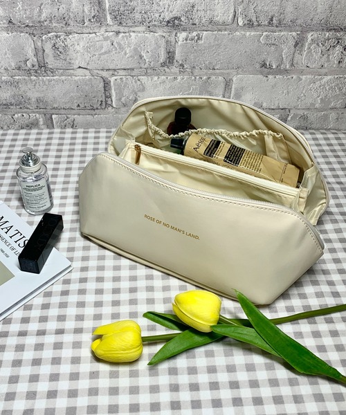 EPICKS（エピックス）の「ロゴ入り大容量コスメポーチ トラベルポーチ（ポーチ・レディース・アイボリー/ピンク/ブラウン/ブラック・F）」の18枚目の写真