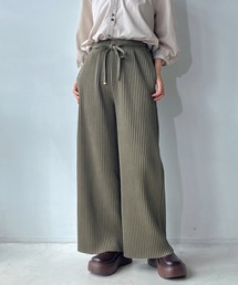ダークグリーン プリーツカジュアルパンツ daily daily super stretch pleats wide pants / black | wee9s
