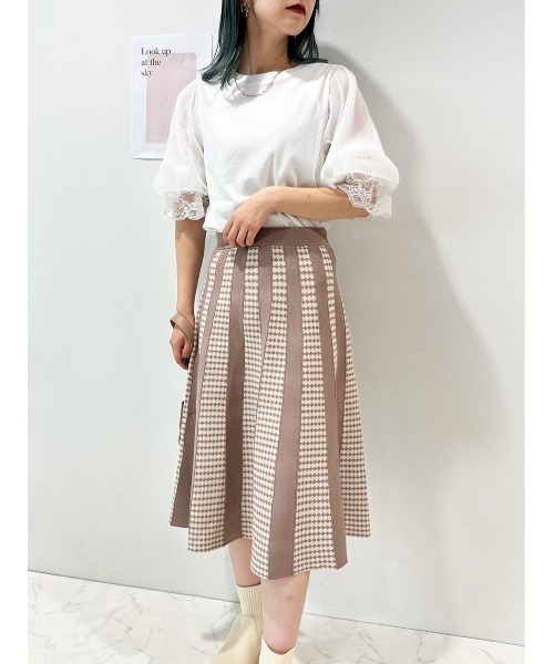 CECIL McBEE(セシルマクビー)の「バックリボン袖シアートップス(Tシャツ/カットソー・レディース・アイボリー/ブラック・LARGE/MEDIUM)」の9枚目の写真