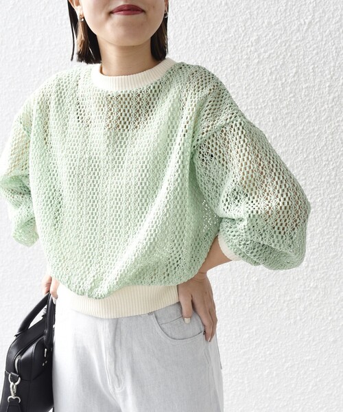 SHIPS(シップス)の「*〈手洗い可能〉クロシェ レース プルオーバー ◆(Tシャツ/カットソー・レディース・ライム/ブラック/ライトホワイト/ベージュ・ONE SIZE)」の4枚目の写真