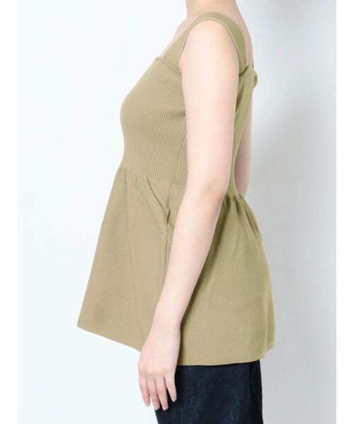 LAGUNAMOON(ラグナムーン)の「ペプラムフォルムニットプルオーバー(ニット/セーター・レディース・ブラック/ベージュ/ブルー・FREE)」の6枚目の写真