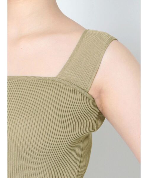 LAGUNAMOON(ラグナムーン)の「ペプラムフォルムニットプルオーバー(ニット/セーター・レディース・ブラック/ベージュ/ブルー・FREE)」の15枚目の写真