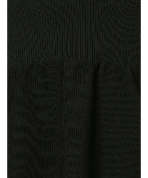 LAGUNAMOON(ラグナムーン)の「ペプラムフォルムニットプルオーバー(ニット/セーター・レディース・ブラック/ベージュ/ブルー・FREE)」の9枚目の写真