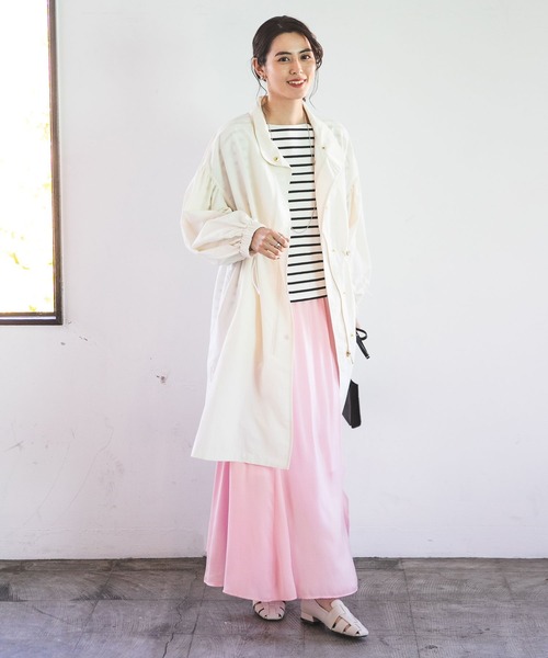 LEPSIM（レプシィム）の「グルカパンプス　181280（パンプス・レディース・アイボリー/ブラック・MEDIUM/LARGE）」の4枚目の写真