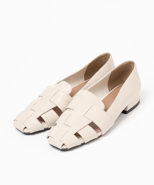 LEPSIM（レプシィム）の「グルカパンプス　181280（パンプス・レディース・アイボリー/ブラック・MEDIUM/LARGE）」の6枚目の写真