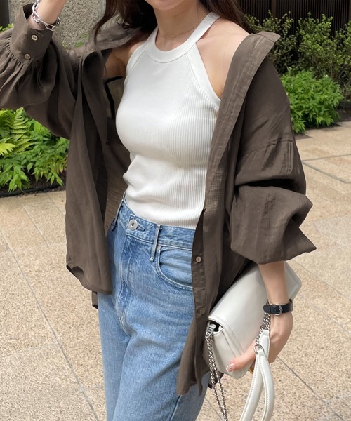 andme(アンドミー)の「シアーボリュームスリーブシャツブラウス(シャツ/ブラウス・レディース・ピンク/オフホワイト/ブラウン系その他/グリーン系その他/ブルー系その他/グレイッシュベージュ/ブルーグリーン/ライトグレー/コーラル/ブラック・M)」の4枚目の写真