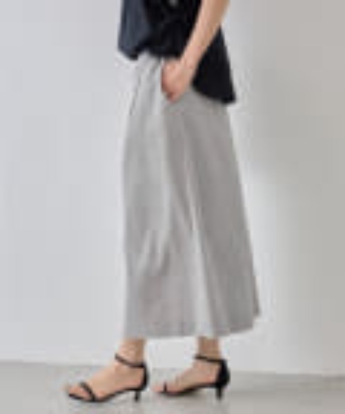 BEARDSLEY（ビアズリー）の「ピンタック コクーン ストレートスカート（スカート・レディース・ベージュ/グレー・FREE）」の17枚目の写真