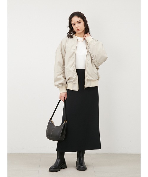 Mila Owen（ミラオーウェン）の「クルーネックベーシックハイラインTシャツ【マシーンウォッシャブル】（Tシャツ/カットソー・レディース・ホワイト/チャコールグレー/ブルー/ラベンダー・1/0）」の13枚目の写真