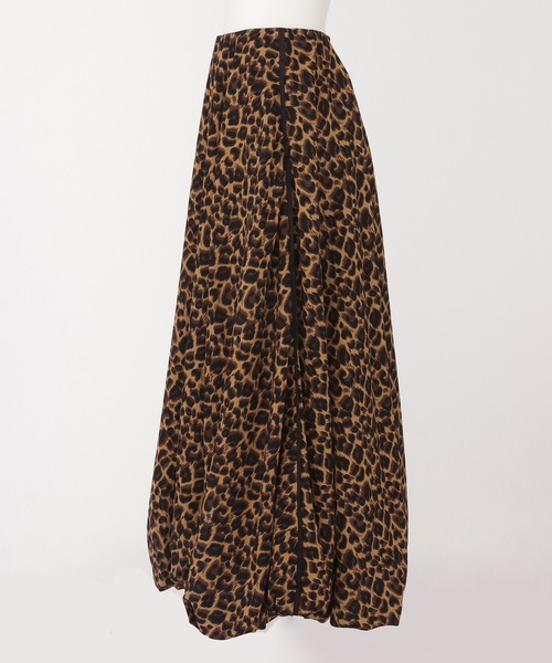 AULA AILA（アウラアイラ）の「フレアバルーンスカート（スカート・レディース・ブラック/レオパード/アイボリー・0/1）」の21枚目の写真