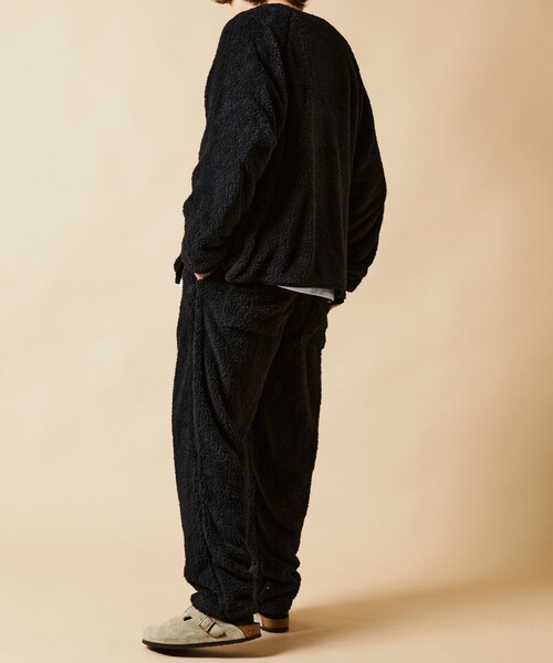 FREAK'S STORE(フリークスストア)の「限定展開 リラックスフィット フリースセットアップ/ノーカラージャケット×イージーパンツ/カーディガン(ノーカラージャケット・メンズ・ベージュ/オリーブ/ブラック・LARGE/SMALL/MEDIUM)」の16枚目の写真