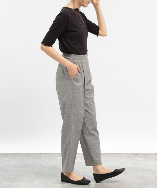 GLOBAL WORK Smile Seed Store(グローバルワーク スマイルシードストア)の「華奢リブTシャツ5分袖/175791(Tシャツ/カットソー・レディース・オフホワイト/ブラック/ダークグレー/グレイッシュベージュ/杢グレー・SMALL/X-LARGE/MEDIUM/LARGE)」の16枚目の写真
