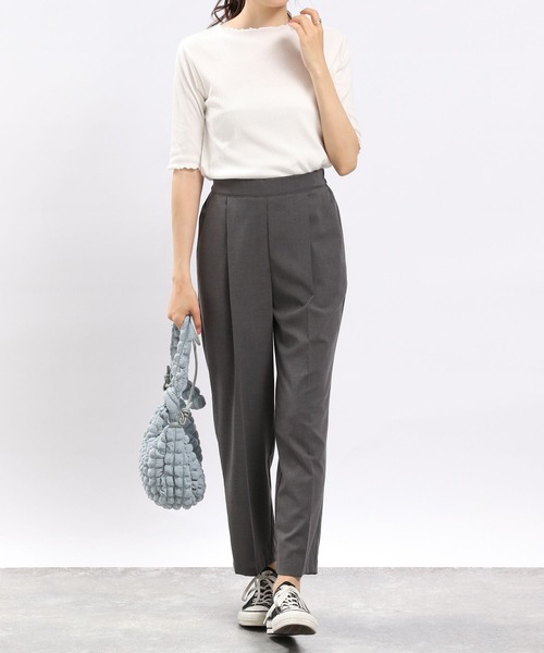 GLOBAL WORK Smile Seed Store(グローバルワーク スマイルシードストア)の「華奢リブTシャツ5分袖/175791(Tシャツ/カットソー・レディース・オフホワイト/ブラック/ダークグレー/グレイッシュベージュ/杢グレー・SMALL/X-LARGE/MEDIUM/LARGE)」の6枚目の写真