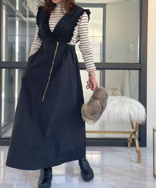 M y u（ミュー）の「ZIPデザイン フレア フリルジャンパースカート