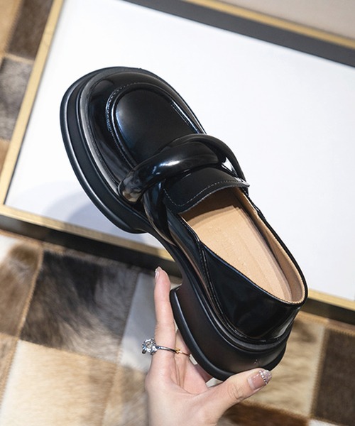 Futier land（フューティアランド）の「2way厚底パフローファー（ローファー・レディース・ブラック・36/37/38/39/40）」の4枚目の写真