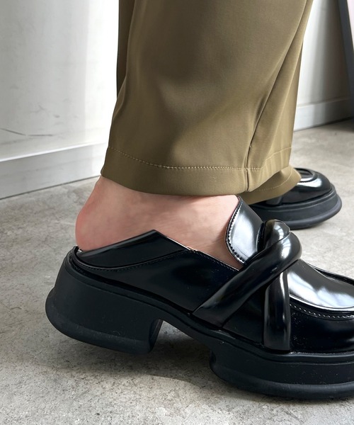 Futier land（フューティアランド）の「2way厚底パフローファー（ローファー・レディース・ブラック・36/37/38/39/40）」の18枚目の写真