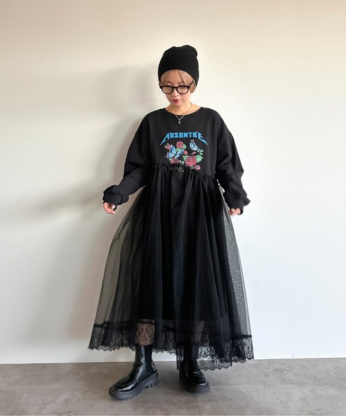apres jour mignon(アプレジュールミニョン)の「スウェット+チュールワンピース【ZOZOTOWN限定アイテム】(ワンピース・レディース・ブラック系その他/ブラック・X-LARGE/SMALL/MEDIUM)」の5枚目の写真