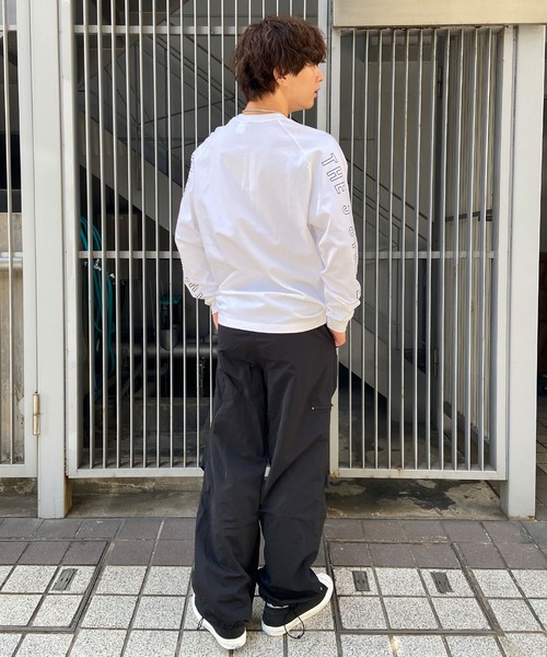 adidas(アディダス)の「adidas/アディダス ロンT スリーブプリント クルーネック オーバーサイズ ユニセックス JSY26(Tシャツ/カットソー・メンズ・ホワイト/ブラック/ライトブルー・XL/L/3XL/2XL/M)」の12枚目の写真