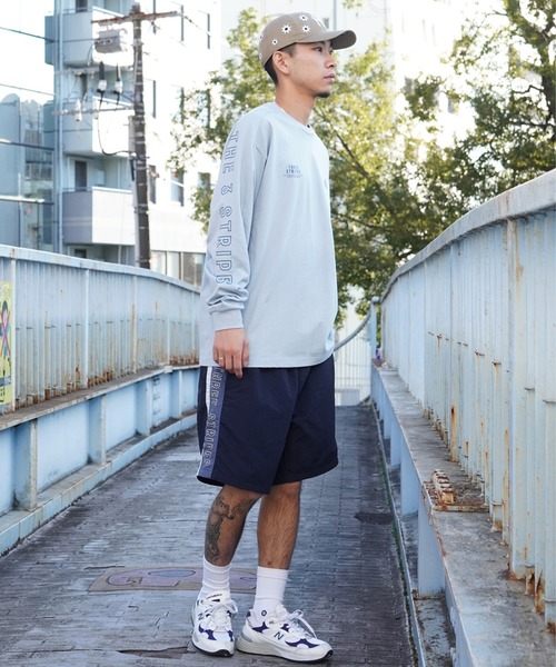 adidas(アディダス)の「adidas/アディダス ロンT スリーブプリント クルーネック オーバーサイズ ユニセックス JSY26(Tシャツ/カットソー・メンズ・ホワイト/ブラック/ライトブルー・XL/L/3XL/2XL/M)」の14枚目の写真