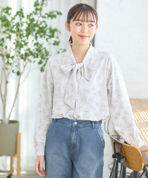 Honeys(ハニーズ)の「ボウタイブラウス(シャツ/ブラウス・レディース・ホワイト×グレー/グレー系その他/ホワイト/ホワイト×ピンク/ブラック/グレイッシュベージュ・3L/LL/L/S/M)」の5枚目の写真