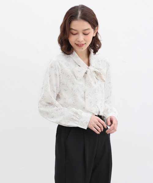 Honeys(ハニーズ)の「ボウタイブラウス(シャツ/ブラウス・レディース・ホワイト×グレー/グレー系その他/ホワイト/ホワイト×ピンク/ブラック/グレイッシュベージュ・3L/LL/L/S/M)」の3枚目の写真