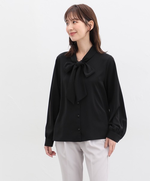 Honeys(ハニーズ)の「ボウタイブラウス(シャツ/ブラウス・レディース・ホワイト×グレー/グレー系その他/ホワイト/ホワイト×ピンク/ブラック/グレイッシュベージュ・3L/LL/L/S/M)」の4枚目の写真