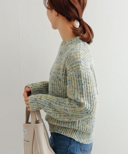 URBAN RESEARCH DOORS(アーバンリサーチドアーズ)の「カラーネップローゲージKNIT(ニット/セーター・レディース・ホワイト系その他/ブルー系その他・MEDIUM)」の3枚目の写真