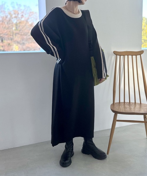 LEPSIM（レプシィム）の「9ゲージラインニットワンピース　996196（ワンピース・レディース・ブラック/グレー・FREE）」の21枚目の写真