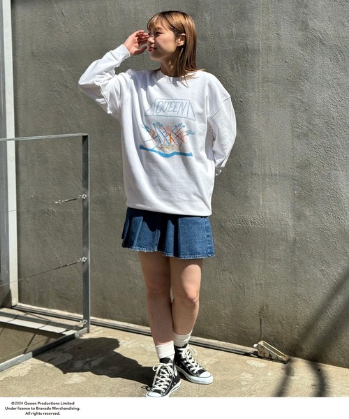 CIAOPANIC(チャオパニック)の「【ユニセックス】【QUEEN/クイーン】グラフィックヴィンテージ加工ロックスウェット(スウェット・レディース・ホワイト/チャコールグレー・FREE)」の22枚目の写真