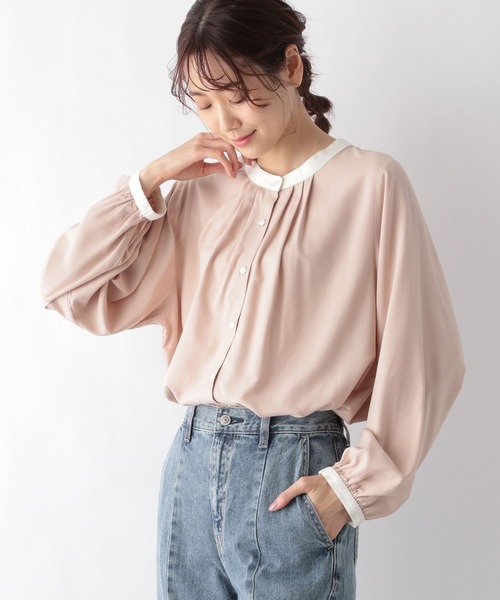 GLOBAL WORK(グローバルワーク)の「さらさらリラックスピンタック2WAY長袖/987174(シャツ/ブラウス・レディース・ブラック/オフホワイト/モカ/ピンクベージュ・MEDIUM/LARGE)」の4枚目の写真