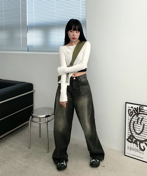 FOLLOWIN（フォロウィン）の「[FLW MADE] [MD PICK] オフショルダーカットアウトリブTシャツ（Tシャツ/カットソー・レディース・バーガンディー/ブラウン/ベージュ/アイボリー/ブラック/チャコールグレー・FREE）」の14枚目の写真