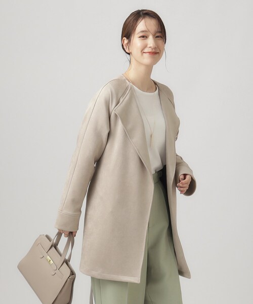 DRESKIP（ドレスキップ）の「◆【さらっと羽織れてきれい見え】デイリーに活躍する スエードポンチ着流しハーフコート（ノーカラーコート・レディース・ベージュ/ブルー/アイボリー・02/03/04）」の3枚目の写真