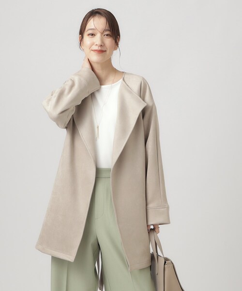 DRESKIP（ドレスキップ）の「◆【さらっと羽織れてきれい見え】デイリーに活躍する スエードポンチ着流しハーフコート（ノーカラーコート・レディース・ベージュ/ブルー/アイボリー・02/03/04）」の4枚目の写真