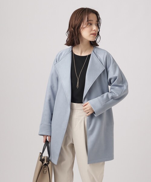 DRESKIP（ドレスキップ）の「◆【さらっと羽織れてきれい見え】デイリーに活躍する スエードポンチ着流しハーフコート（ノーカラーコート・レディース・ベージュ/ブルー/アイボリー・02/03/04）」の5枚目の写真