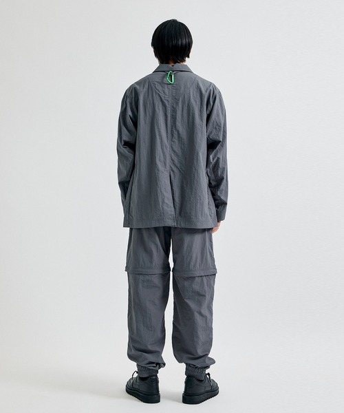 WHITE MOUNTAINEERING（ホワイトマウンテニアリング）の「【White Mountaineering / ホワイトマウンテニアリング】NYLON LAPEL JACKET/ナイロンラペルジャケット【セットアップ対】（テーラードジャケット・メンズ・ブラック/ダークグレー・1/2）」の11枚目の写真
