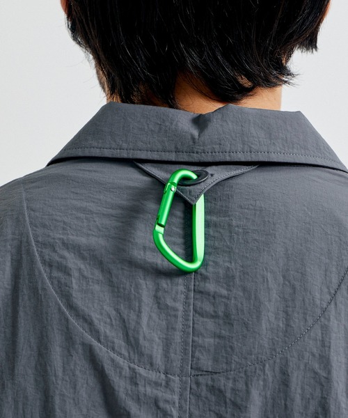 WHITE MOUNTAINEERING（ホワイトマウンテニアリング）の「【White Mountaineering / ホワイトマウンテニアリング】NYLON LAPEL JACKET/ナイロンラペルジャケット【セットアップ対】（テーラードジャケット・メンズ・ブラック/ダークグレー・1/2）」の13枚目の写真