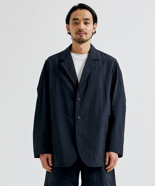 WHITE MOUNTAINEERING（ホワイトマウンテニアリング）の「【White Mountaineering / ホワイトマウンテニアリング】NYLON LAPEL JACKET/ナイロンラペルジャケット【セットアップ対】（テーラードジャケット・メンズ・ブラック/ダークグレー・1/2）」の18枚目の写真