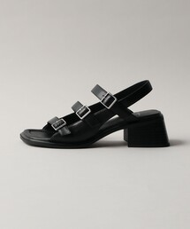 ＜VAGABOND＞ INES