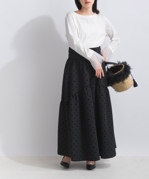 PICCIN PERLA(ピッチンペルラ)の「袖口チュール付きボートネックコットンロングTシャツ(Tシャツ/カットソー・レディース・ブラック/オフホワイト・M)」の11枚目の写真