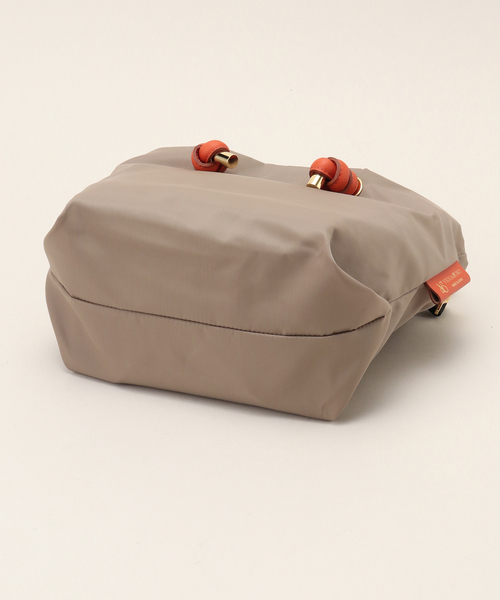 VIOLAd'ORO（ヴィオラドーロ）の「【VIOLAd’ORO／ヴィオラドーロ】 BIANCA-S（トートバッグ・レディース・ライトグレー/ベージュ/ブラック・FREE）」の14枚目の写真