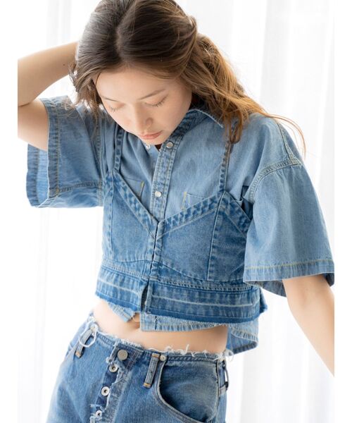 Ungrid（アングリッド）の「デニムハーフスリーブショートシャツ（シャツ/ブラウス・レディース・ブルー/アイボリー・FREE）」の7枚目の写真