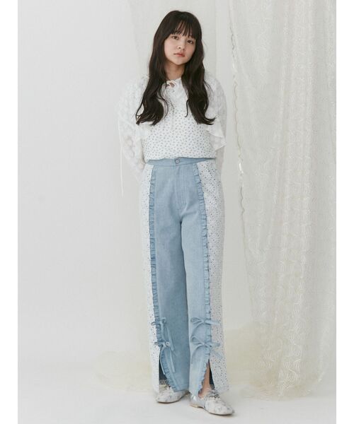 merry jenny（メリージェニー）の「fluffy flowerボレロ（シャツ/ブラウス・レディース・オフホワイト/ブラック/ピンク・FREE）」の11枚目の写真