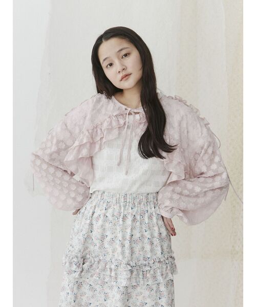 merry jenny（メリージェニー）の「fluffy flowerボレロ（シャツ/ブラウス・レディース・オフホワイト/ブラック/ピンク・FREE）」の16枚目の写真