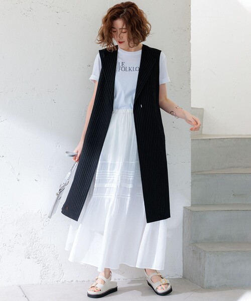 23区(ニジュウサンク)の「FOLKLORE ロゴTシャツ(Tシャツ/カットソー・レディース・ホワイト系/グレー系/ダークグリーン系/ベージュ系・48/46/44)」の9枚目の写真