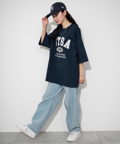 WEGO（ウィゴー）の「WEGO/カレッジロゴBIGT（Tシャツ/カットソー・メンズ・ライトグレー/ネイビー・MEDIUM/LARGE）」の3枚目の写真